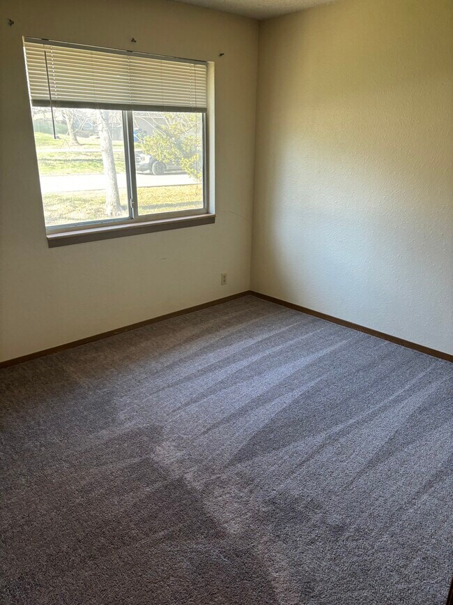 Building Photo - 505 Colorado St