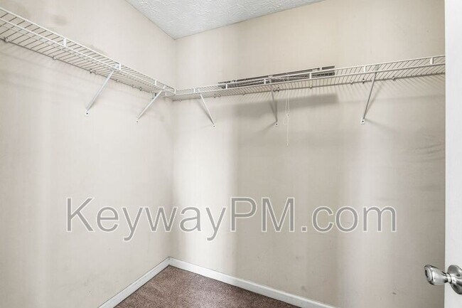 Building Photo - 296 High Meadows Cir