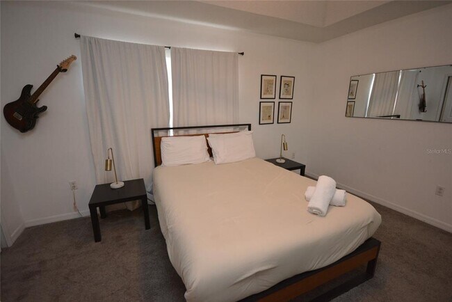 Building Photo - 5453 Paradise Cay Cir