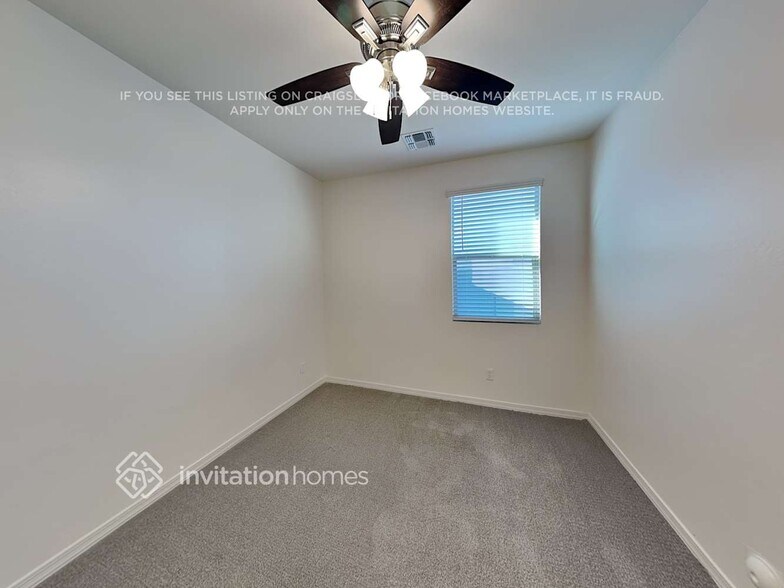 Building Photo - 35823 W Santa Monica Ave