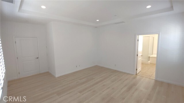 Building Photo - 73 Gardenhouse Way
