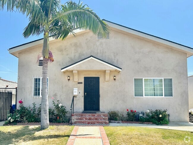 Building Photo - 3588 Helms Ave