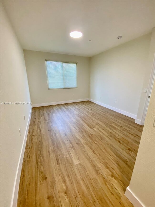 Building Photo - 11032 Legacy Dr