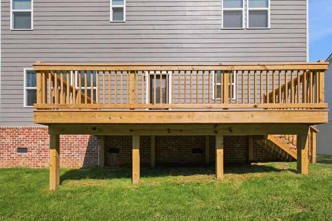 Building Photo - New Construction Home with 4 Bedrooms, 2.5 Baths, 2 Car Garage, Fenced Yard