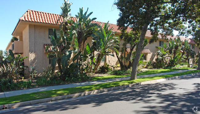 Building Photo - Casa Allena
