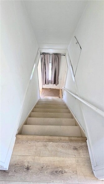 Building Photo - 5747 Jefferson Ave