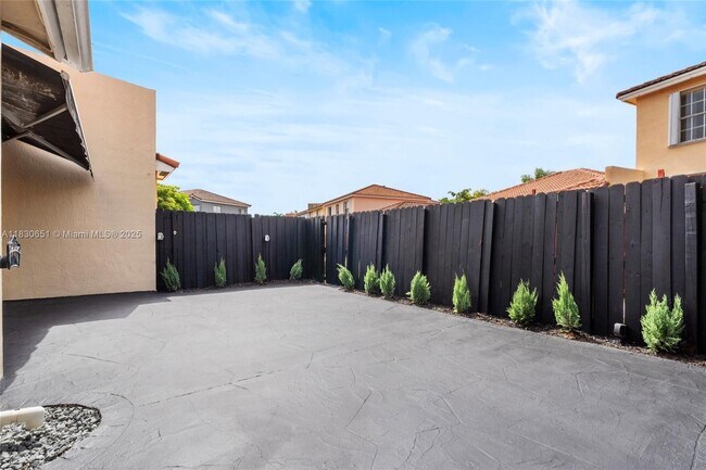 Building Photo - 16334 SW 103rd St