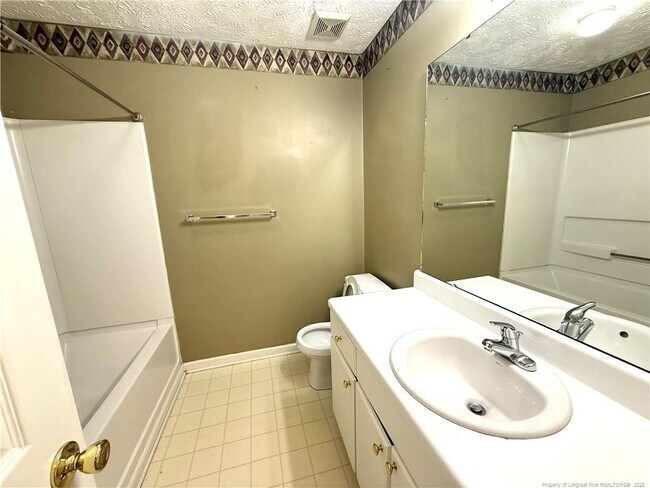 Building Photo - 361 Bubble Creek Ct