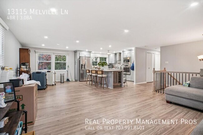 Building Photo - 13115 Melville Ln