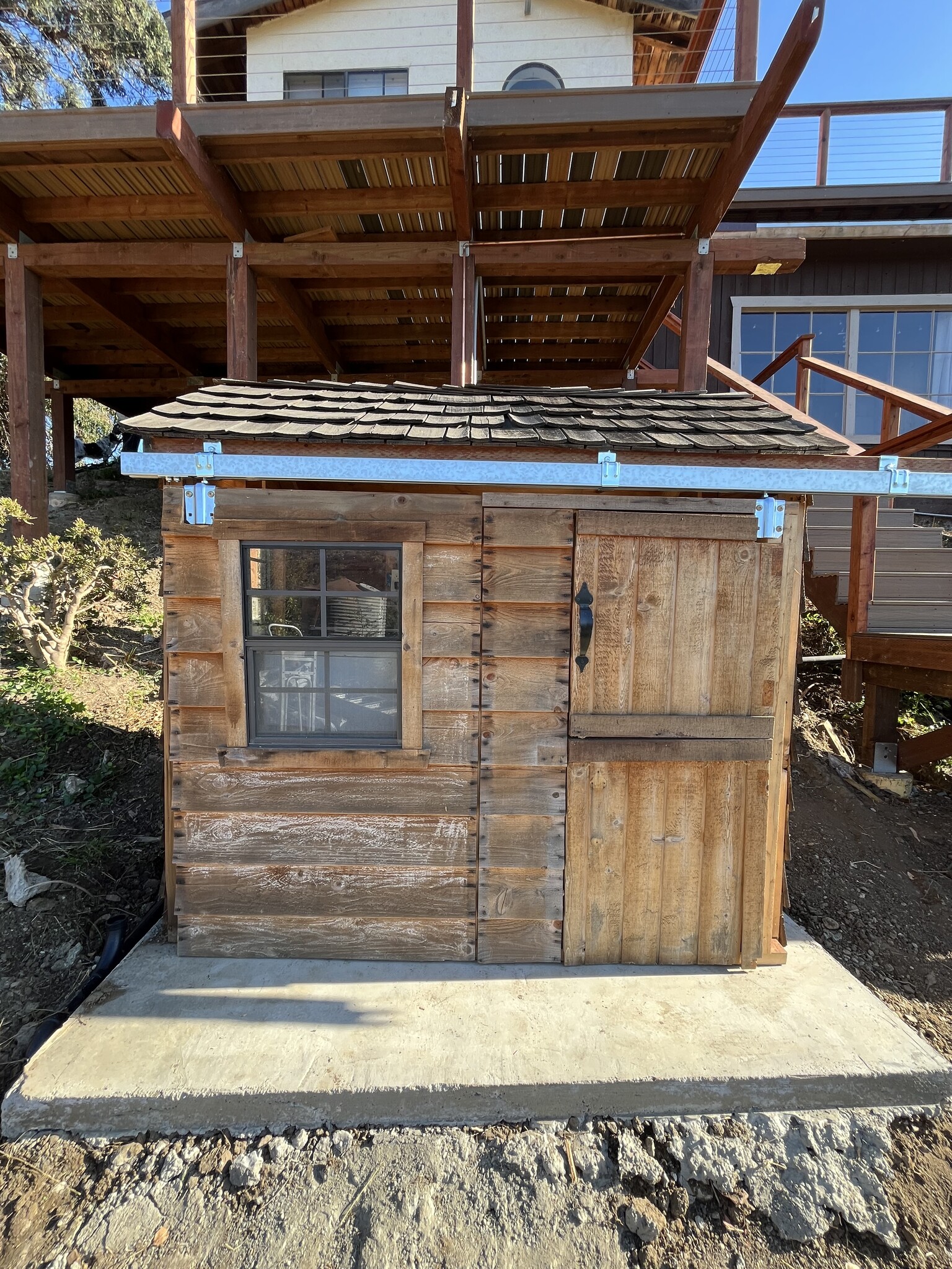 Building Photo - 1124 Rosario Dr