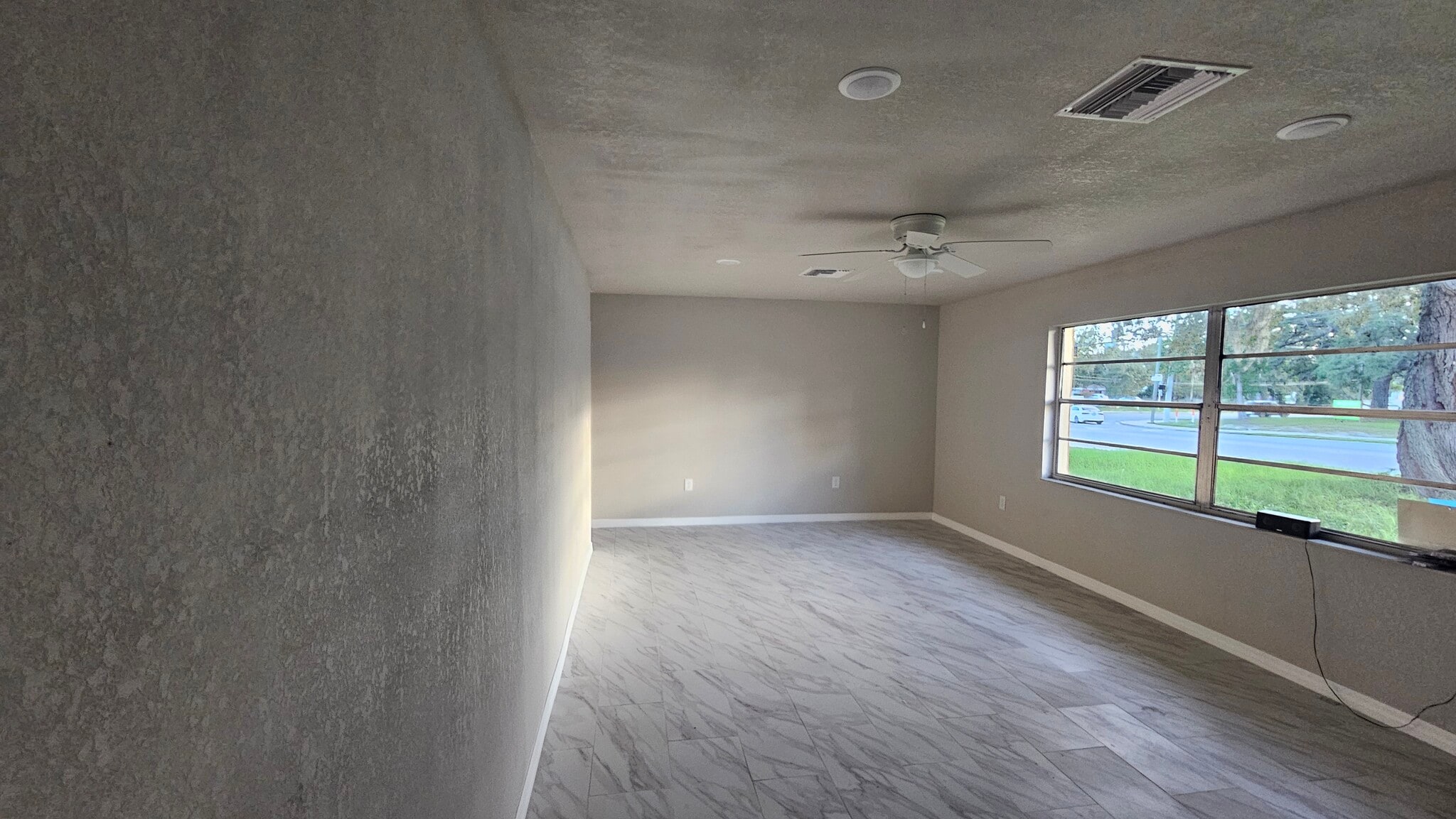 Building Photo - 1270 Deltona Blvd