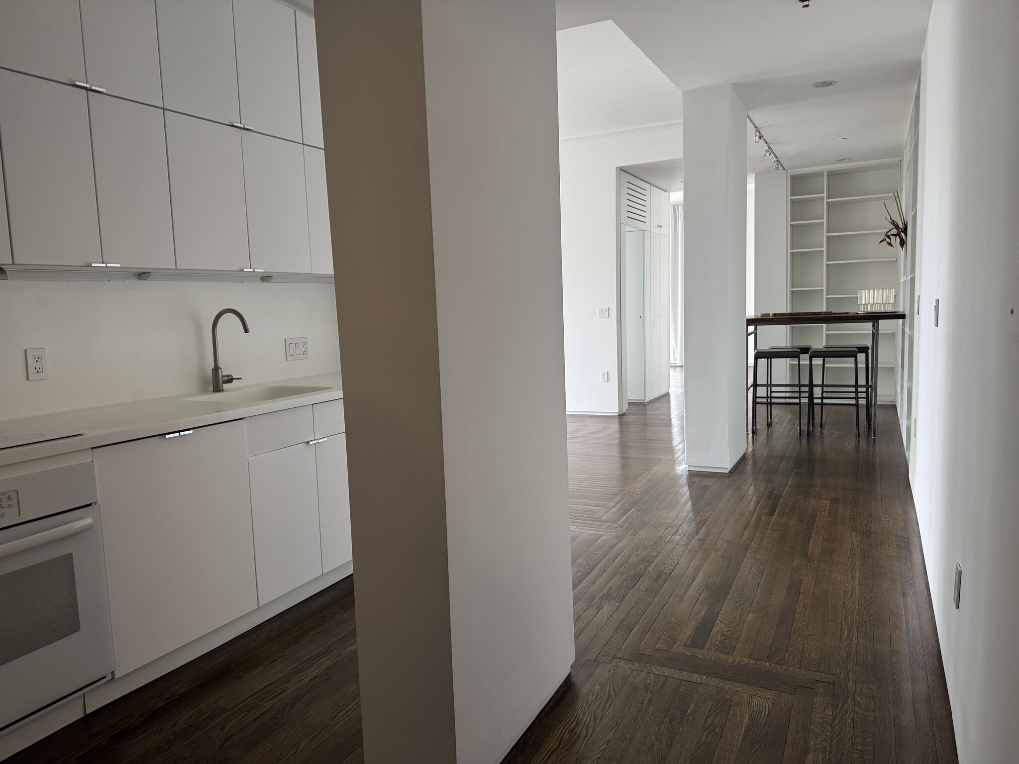 Building Photo - 30 5th St NE