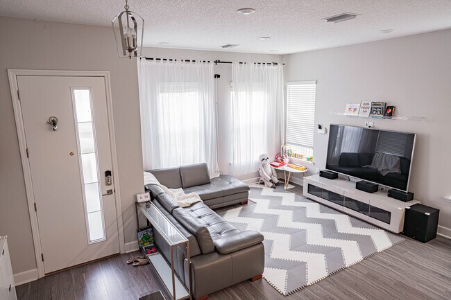 Building Photo - 11467 Leatherback Ct