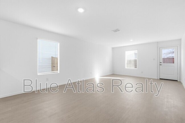 Building Photo - 12200 Steeplechase Dr