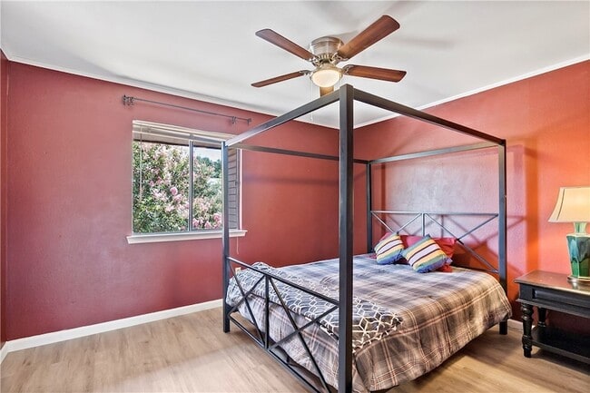 Building Photo - 1900 Dartmouth St