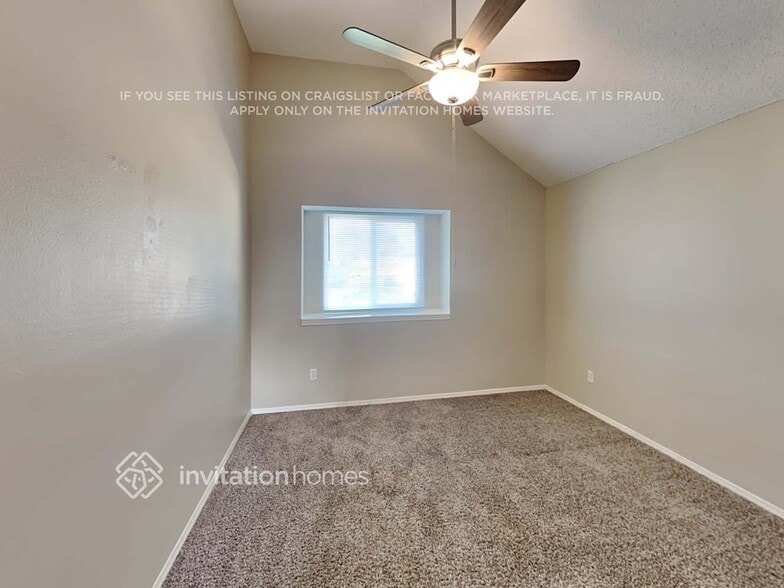 Building Photo - 1007 Vannessa Dr