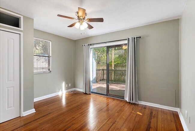 Building Photo - Beautiful home in desirable San Marco area!