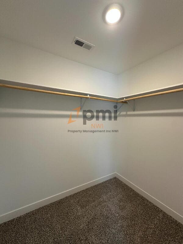 Building Photo - 5788 Adams St