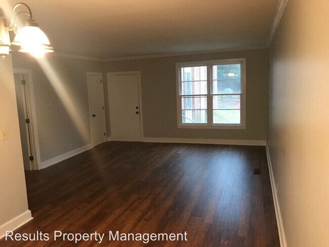 Building Photo - 501 W Haralson St