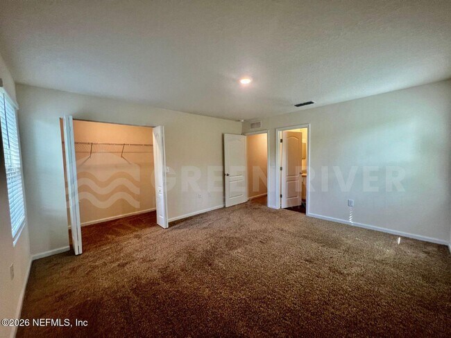 Building Photo - 294 Aralia Ln