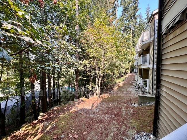 Building Photo - 16101 Bothell Everett Hwy