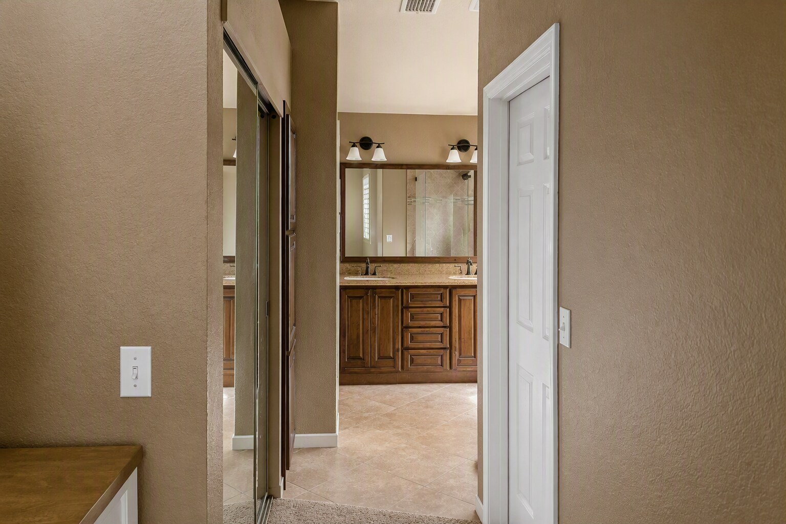 Building Photo - 8980 Richborough Way