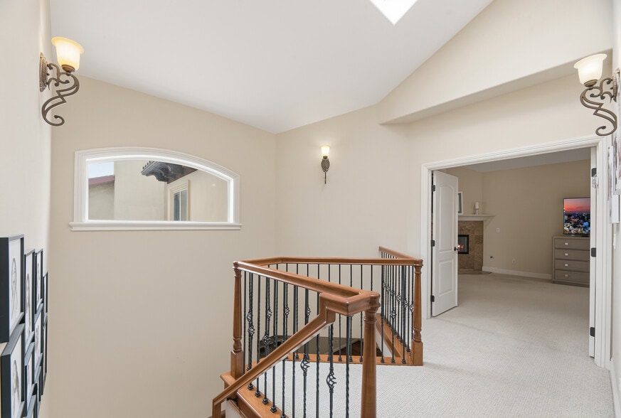 Building Photo - 1718 Harriman Ln