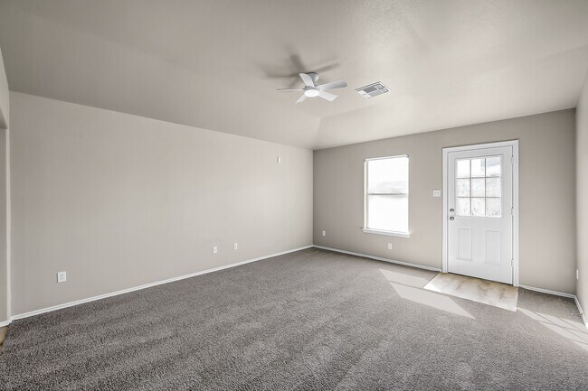 Building Photo - 3139 Lodgemist Ln