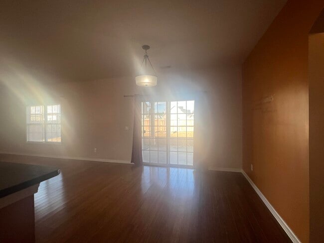 Building Photo - 3625 Galloway Ln