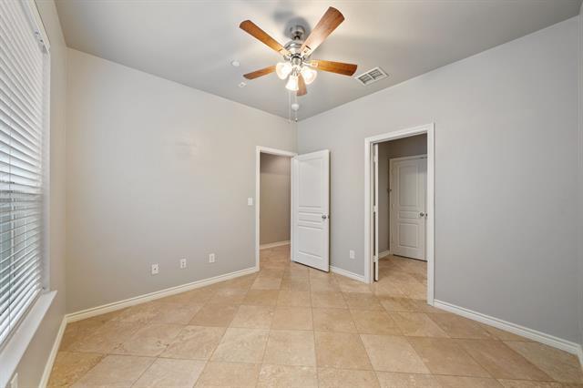 Building Photo - 4315 Holland Ave