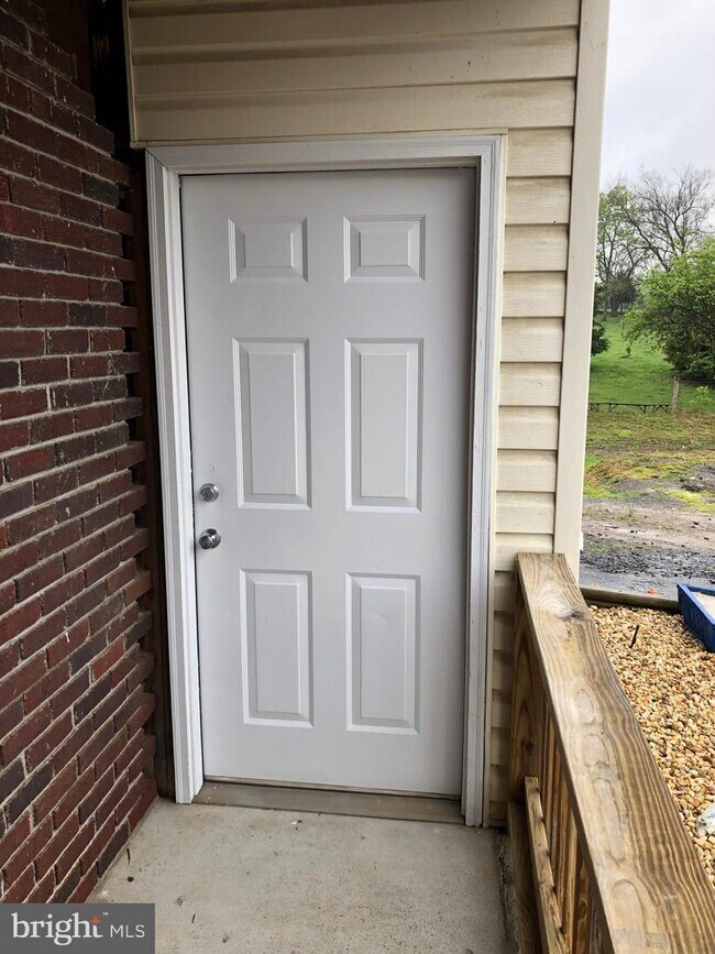 Building Photo - 2485 Williamsport Pike