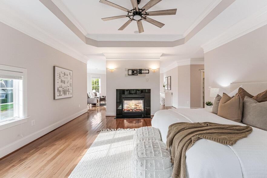 Building Photo - 829 Golden Arrow St