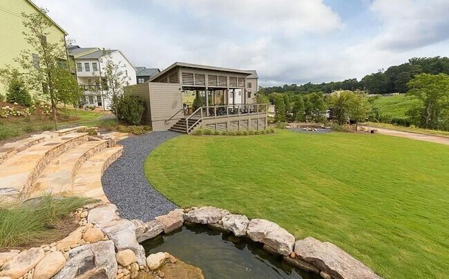 Building Photo - Charming 3BR Townhome in Atlanta- Beltline