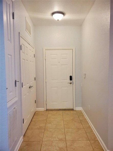 Building Photo - 3338 Robert Trent Jones Dr