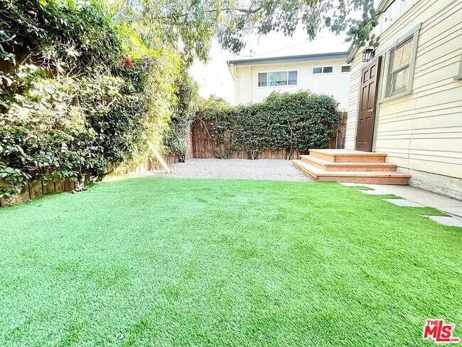 Building Photo - 5744 La Mirada Ave