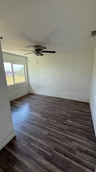 Building Photo - 3307 Minniear Ave