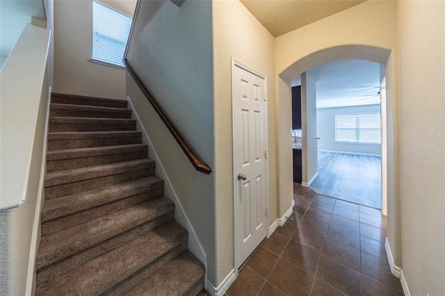 Building Photo - 1821 Abby Creek Dr