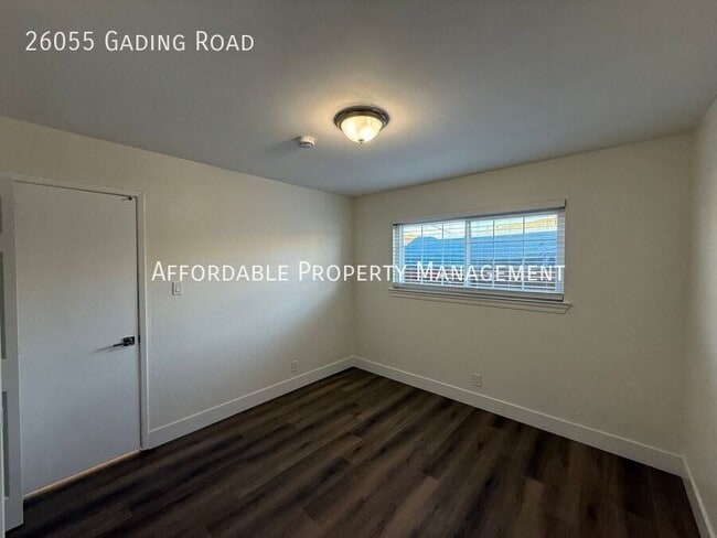 Building Photo - 26055 Gading Rd