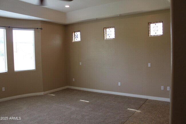Building Photo - 13930 E Vallejo St