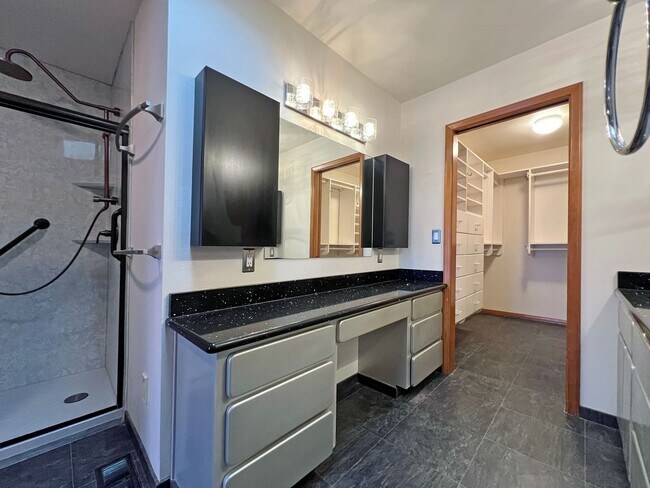 Building Photo - Stunning 4 Bedroom 2.5 Bath with Peek-a-Boo View of Puget Sound