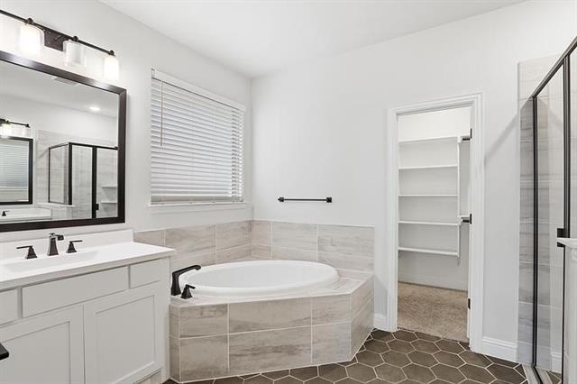 Building Photo - 3205 Heathrow Rd