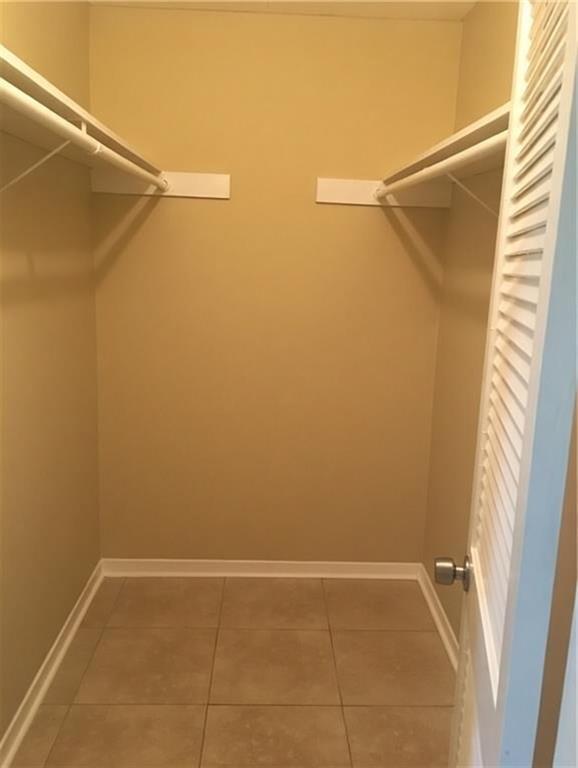 Building Photo - 1000 W 26th St