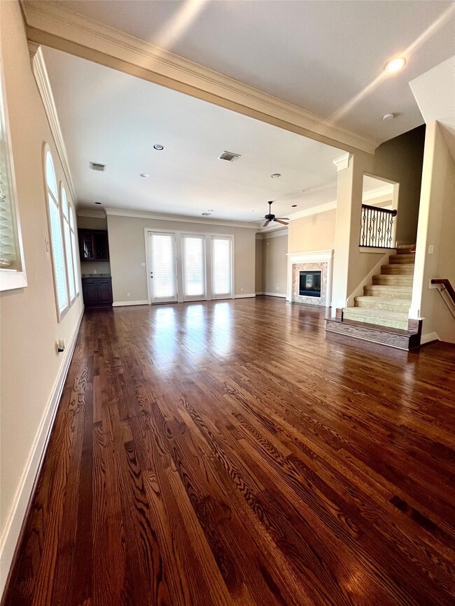 Building Photo - 3000 McCulloch Cir