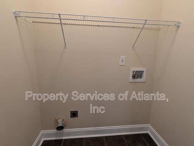 Building Photo - 1903 Chattahoochee Pl