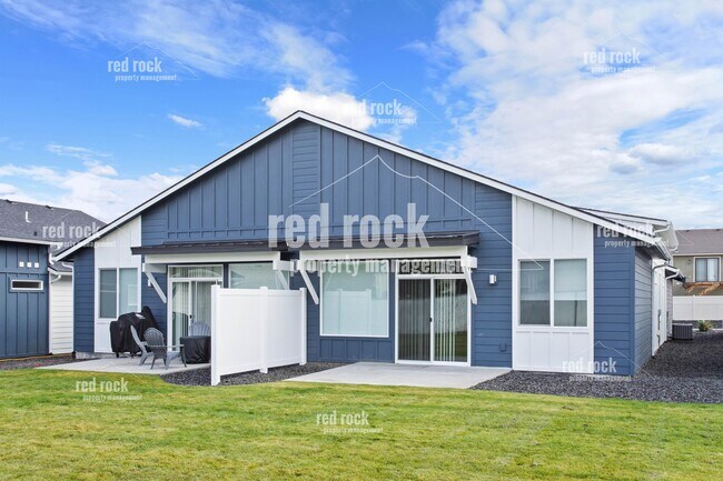 Building Photo - 624 S Crescent Ln