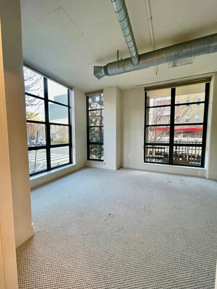 Building Photo - 2020 12th St NW