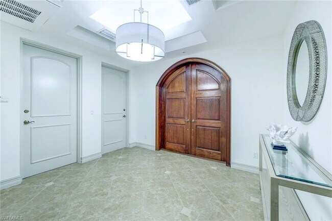 Building Photo - 10791 Vivaldi Ct
