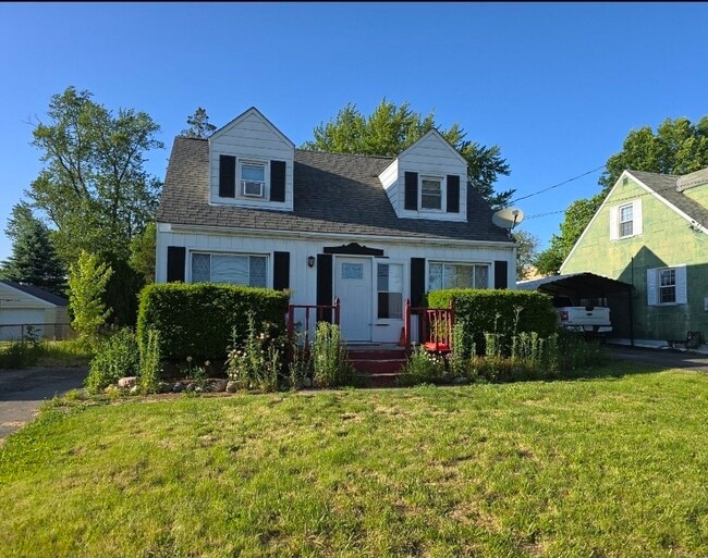 Primary Photo - 288 Evans City Rd
