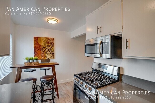 Building Photo - 92 E Market St