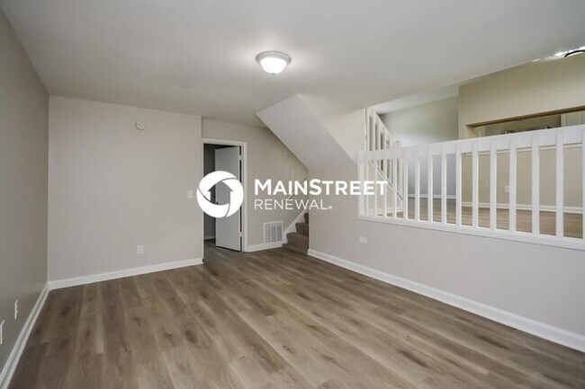 Building Photo - 3 Bedroom Pet-Friendly Home in Lithonia, GA with Main Street Renewal